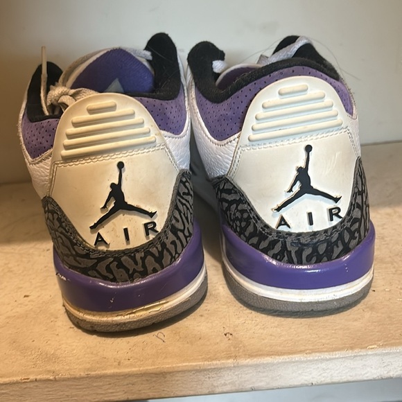 Retro Jordans - Picture 2 of 3